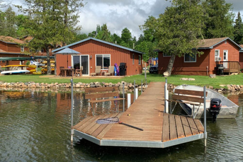 cabin5-dock